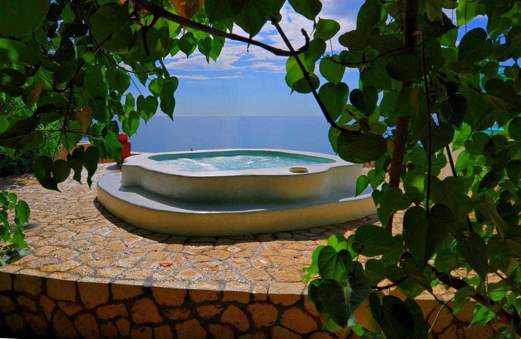 Hotel The Caves Negril Exterior foto